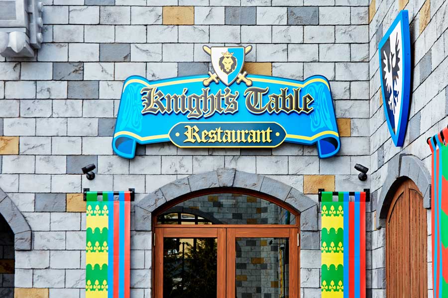 Restaurant Outside Knight S Table Restaurant 02 Rsd
