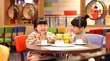 ケーキを食べるver (5)
