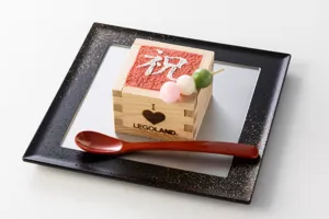 Celebration Tiramisu (Strawberry)